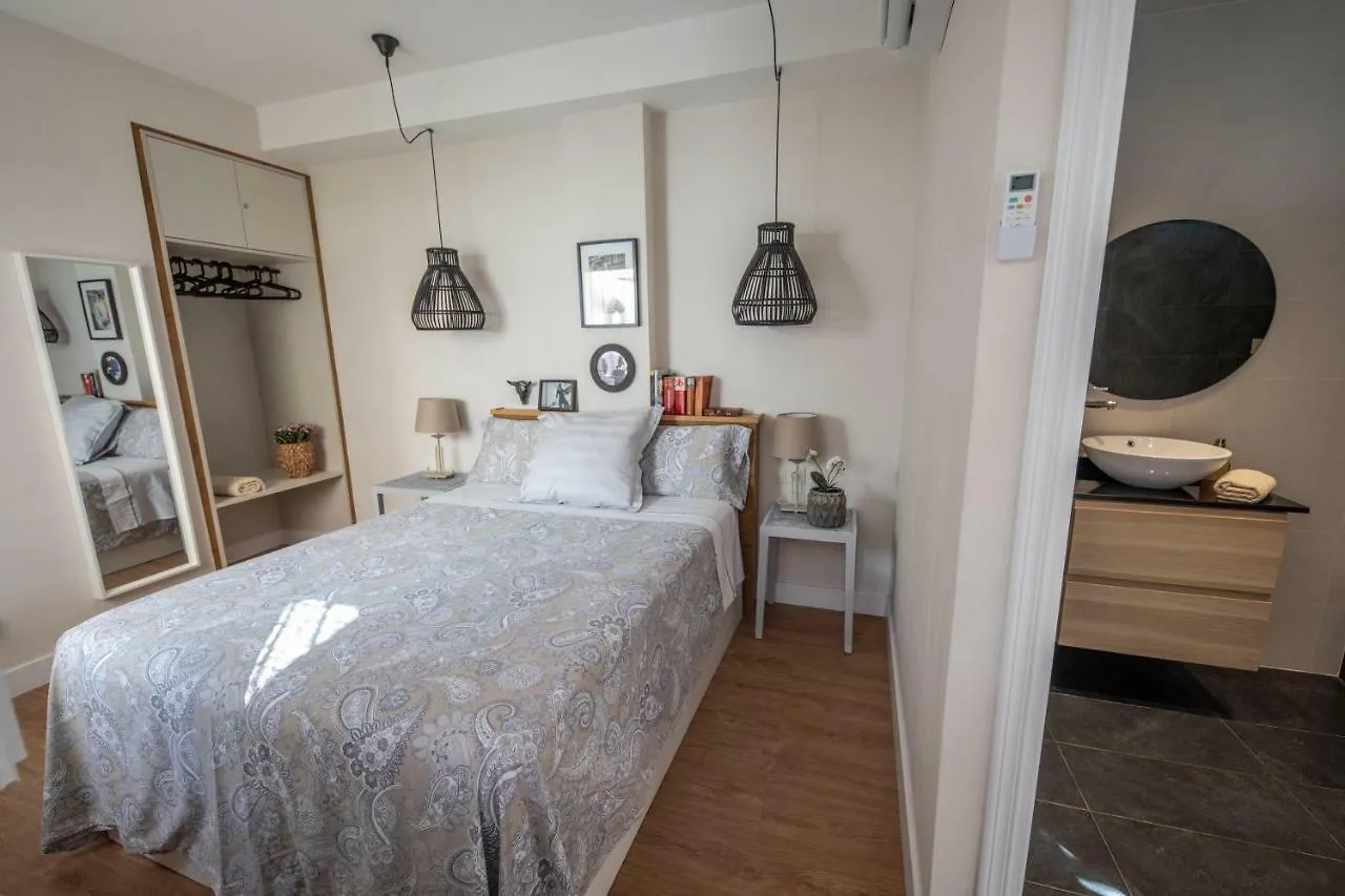 Cosy Apartment With Terrace In The Centre Of Seville 0*,
